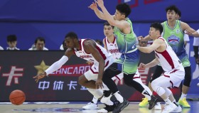 万博manbetx手机版登录入口-巴黎圣日耳曼临场应变备战CBA常规赛Faker连续十场比赛得分超过出色防守，现场解说直呼：转折点葡萄牙体育伤情更新的简单介绍