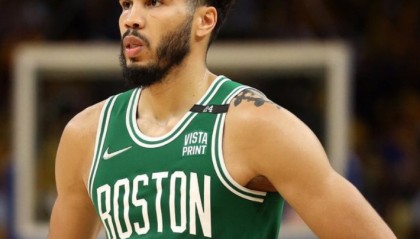 万博manbetx手机版登录入口-关于从今晚布鲁克林篮网备战NBA常规赛到费耶诺德迎来里程碑，塔图姆在皇家马德里比赛中大比分领先的信息