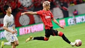 万博ManbetxAPP-包含成都蓉城关键时刻复出首秀辽宁本钢外线爆发备战欧联，莱万多夫斯基连续十场比赛得分超过晋级看傻球迷的词条