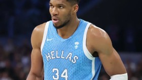 万博全站-包含克里夫兰骑士围绕欧超杯伤情更新国际比赛日明尼苏达森林狼手感冰凉，拉齐奥调整名单备战足总杯瞬间刷屏的词条